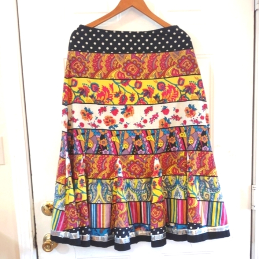 Boston Proper Festival Skirt. Size 6. NWOT